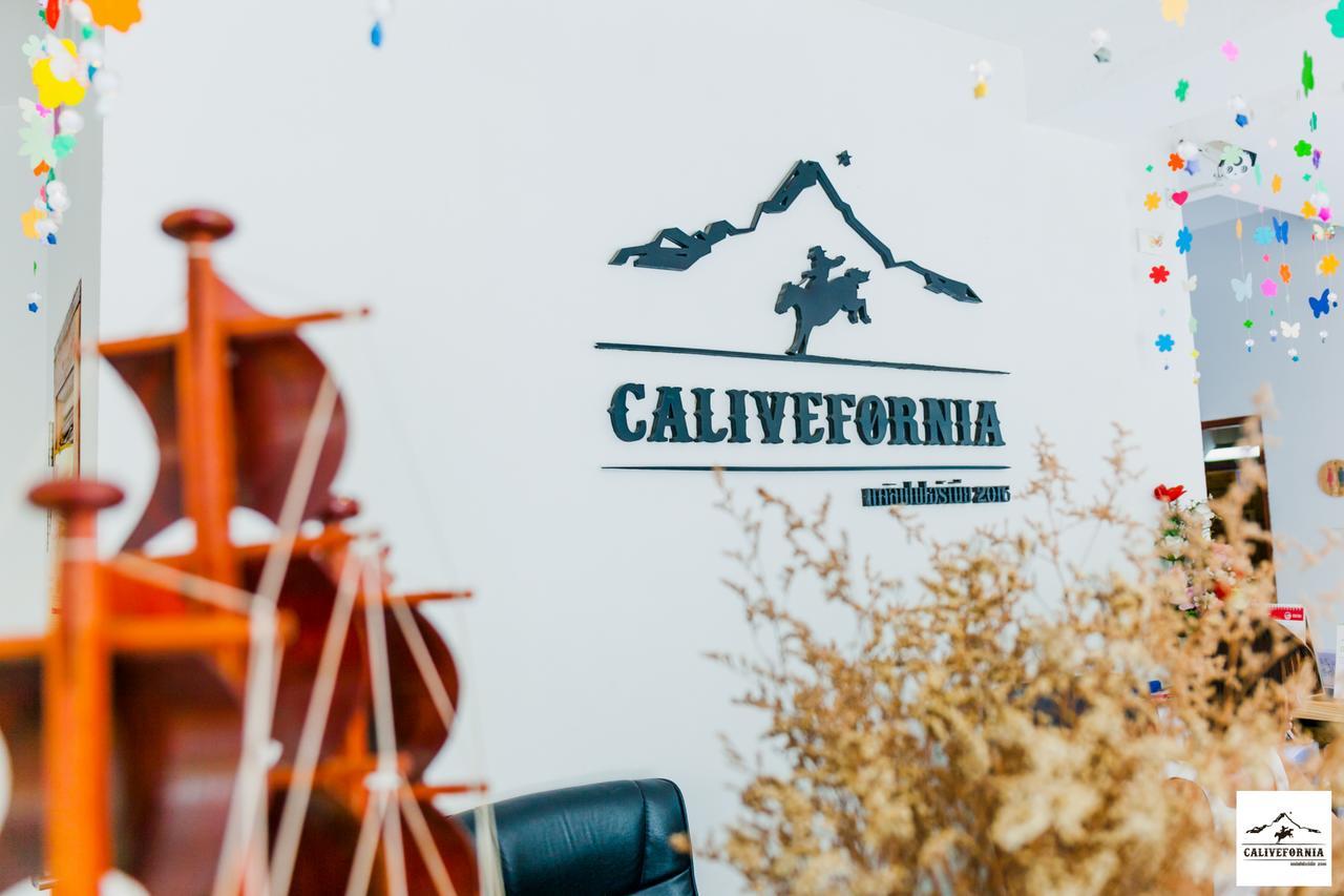 Calivefornia 2016 Hotell Chiang Rai Exteriör bild