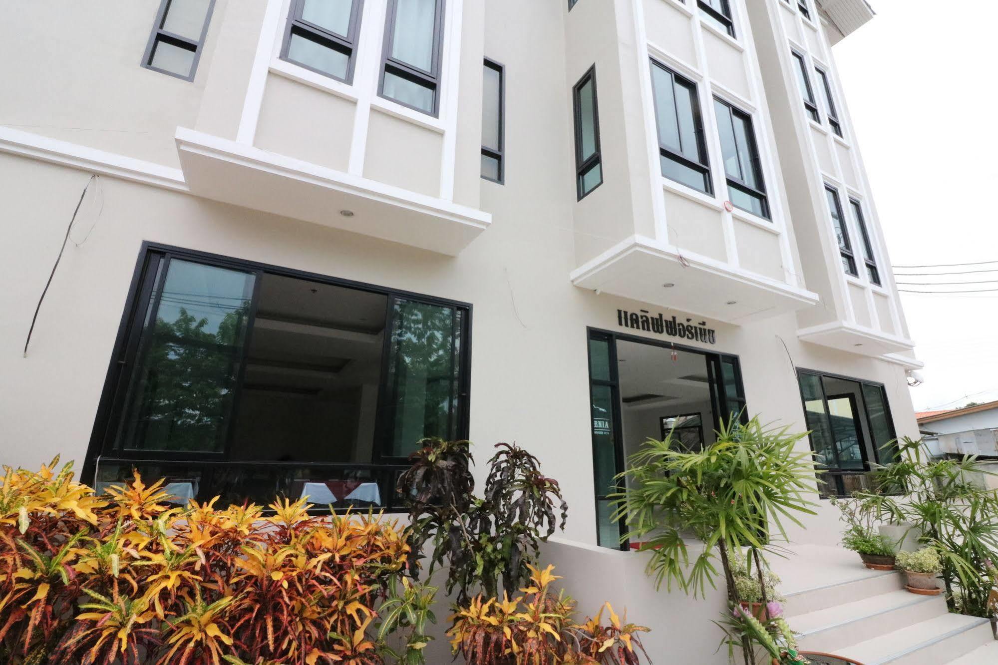 Calivefornia 2016 Hotell Chiang Rai Exteriör bild