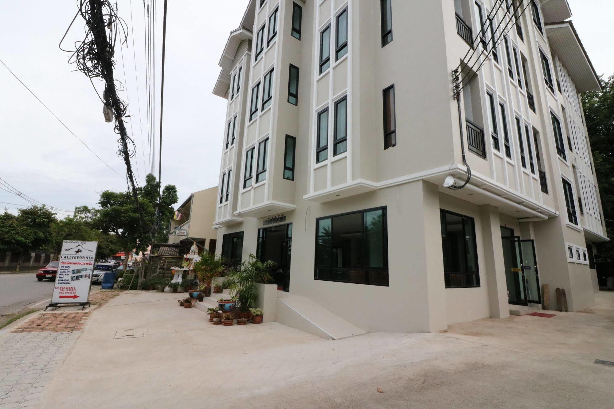 Calivefornia 2016 Hotell Chiang Rai Exteriör bild